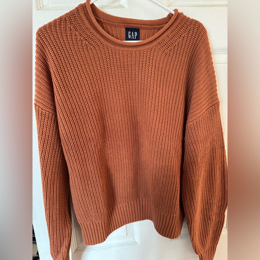 GAP Women's Orange Sweater